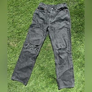 Cute relaxed leg jean. Size is 27 but will fit a 26 better